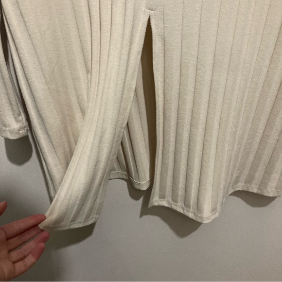 Mango Ribbed Knit Longsleeve Tunic Size XL Cream Front Slit Minimalist - Picture 8 of 12